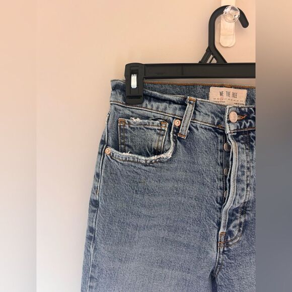 Free People Denim - Free People Ankle Length High Rise Jeans, Women's 26 frayed bottoms light wash
